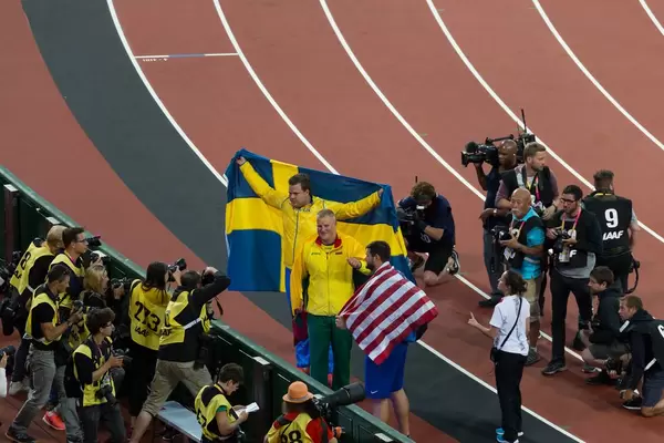 Diskuswerfer Andrius Gudzius, Daniel Stahl und Mason Finley bei den  IAAF Leichtathletik-Weltmeisterschaften 2017 in London
