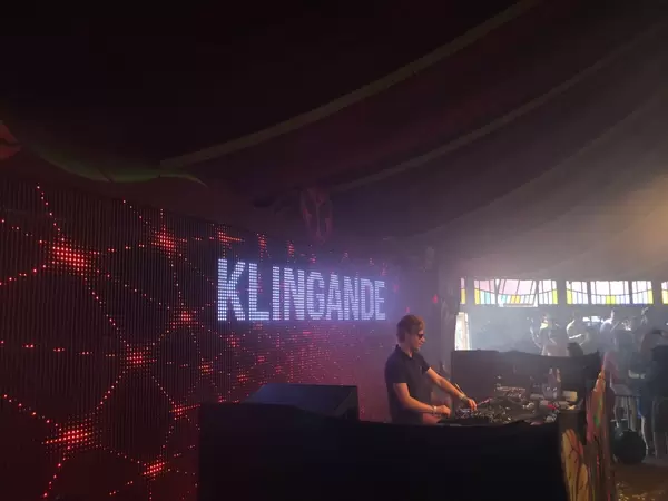 DJ Klingande beim Musikfestival Tomorrowland 2014 - Antwerpen, Belgien