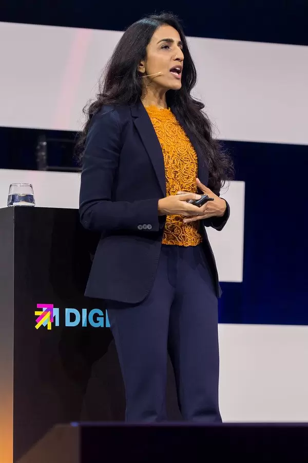 Dr Ayesha Khanna at Digital X in Cologne on stage