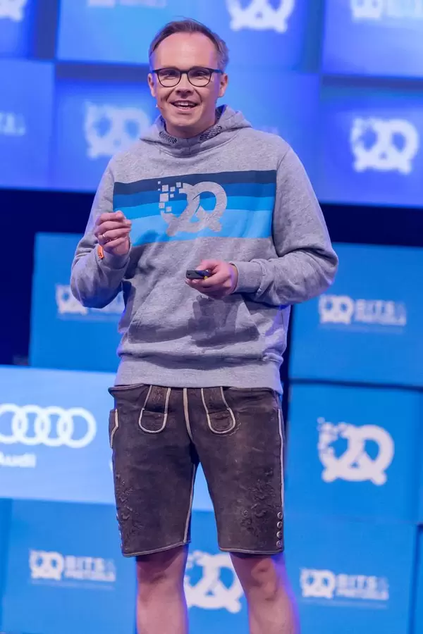 Dr. Bernd Storm van´s Gravesande - Host desBits & Pretzels Festival in München