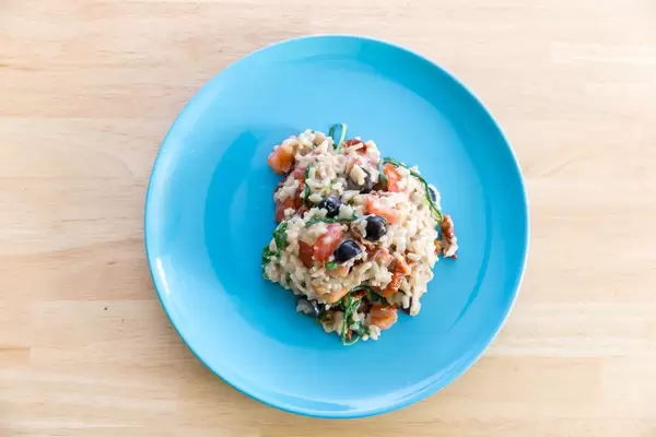 Draufsicht von Risotto mit getrockneten Tomaten von Hellofresh