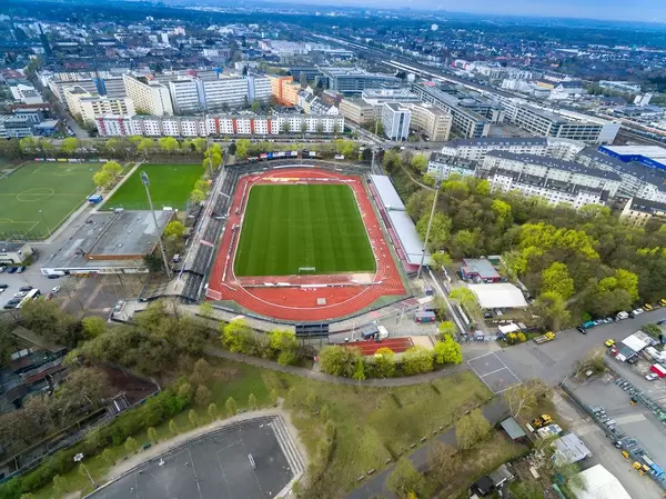 Drohnenaufnahme des Südstadions in Köln
