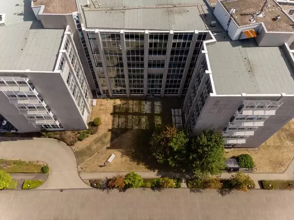 Drohnenfoto vom Firmengebäude der QSC AG in Köln