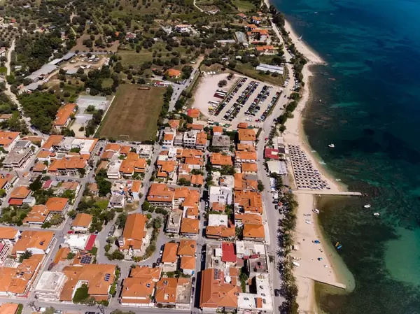 Drohnenfoto von Ouranoupoli in Griechenland