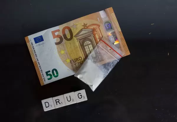 Drugs with money