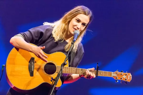 Dutch songwriter Marit Trienekens - TEDxVenlo 2017