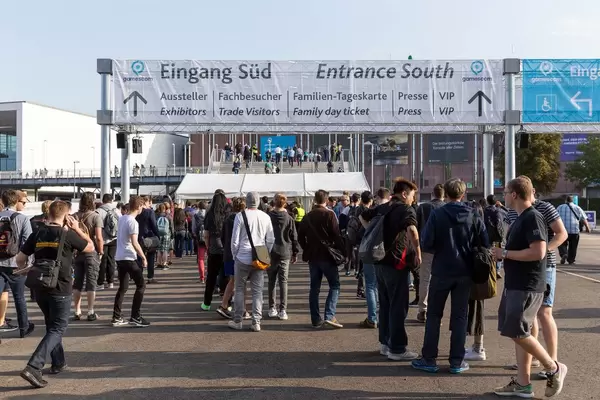 Eingang zur Gamescom 2017