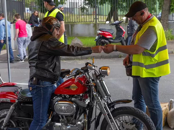 Eintritt beim Harley Dome Cologne