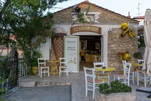 Eisdiele Kassandra in Afitos, Griechenland