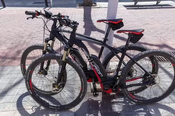 Elektrische Mountainbikes von Centurion