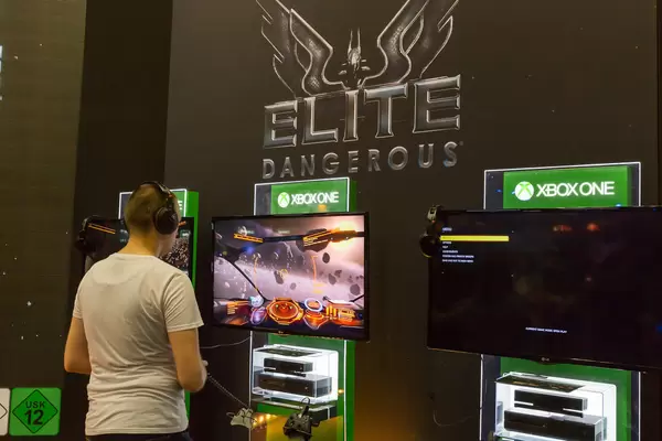 Elite Dangerous für XBOX One
