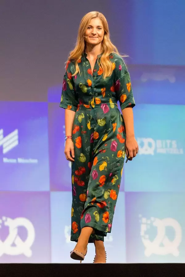 Elsa Bernadotte,  Co-Founder and COO of Swedish food waste app Karma on stage at Bits & Pretzels conference in Germany