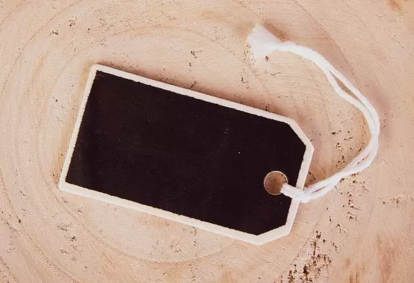 Empty wooden tag