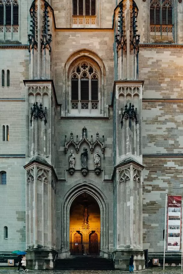 Entrance to the Konstanz Münster church at dusk
