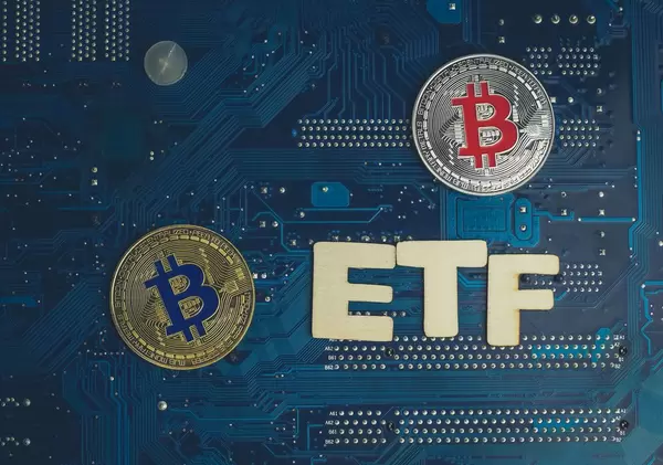 ETF with golden and silver Bitcoin