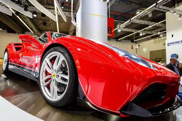 Exhaust System Technology von Akrapović für Rennwagens