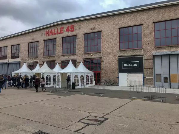 Exterior view Eventlocation Halle 45 in Mombach, Germany in old industrial building