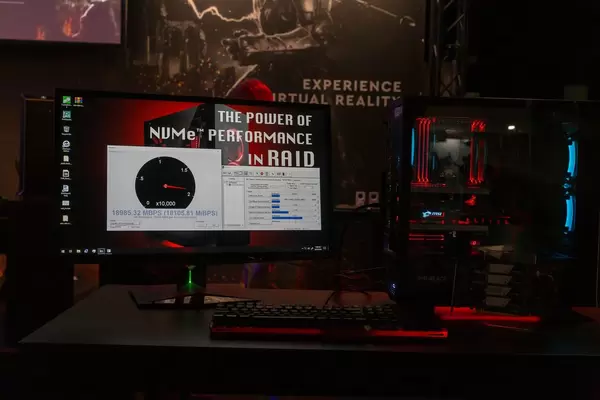 Extrem schneller NVMe RAID Aufbau - Gamescom 2018