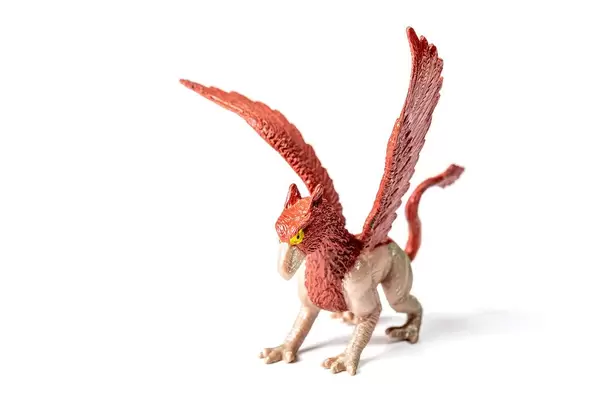 Fantasiewesen-Figur: Fabeltier Greif auf Weiß