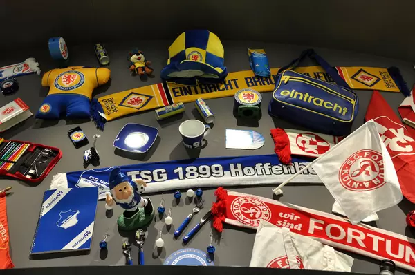 Fanartikel: Eintracht Braunschweig, TSG Hoffeneheim, Fortuna Düsseldorf
