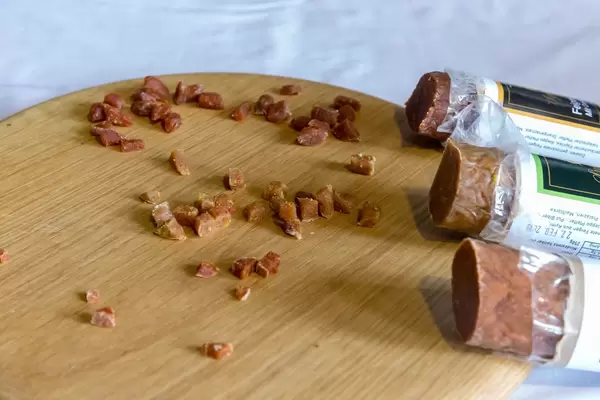 Feigenkonfekt in Wurstform