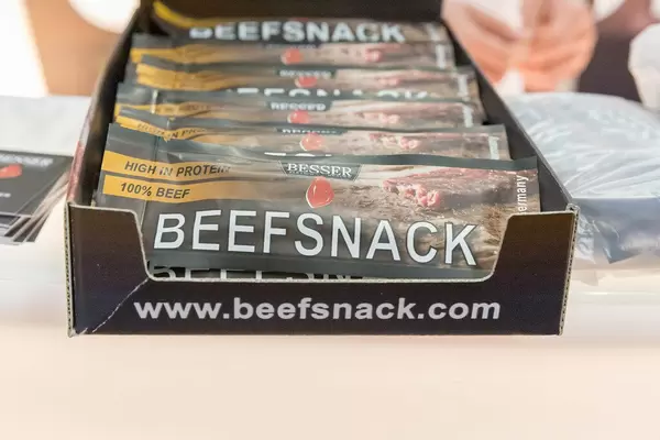 Fettarmer Proteinriegel aus 100% Rindfleisch auf der Fibo in Köln