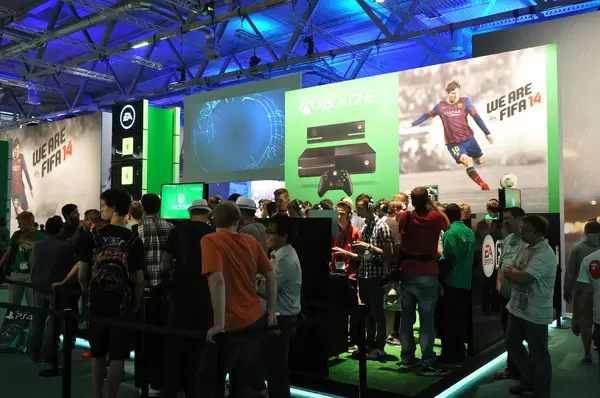 FIFA 14 @ Gamescom @ XBOX One