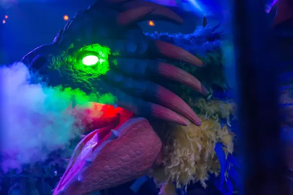 Fighting Dragon at Robot Show Tokyo