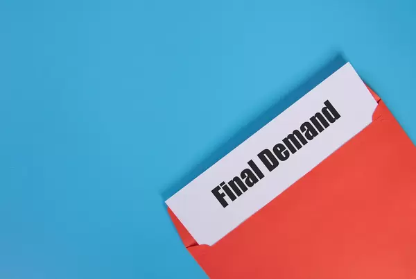 Final Demand text with an red envelope