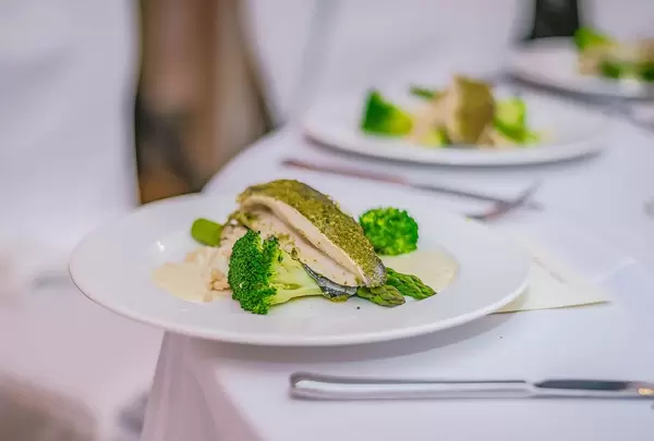 Fish fillet With Brocolli And Sauce