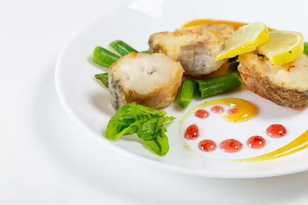 Fish slices with vegetables and mango sauce (Flip 2019)