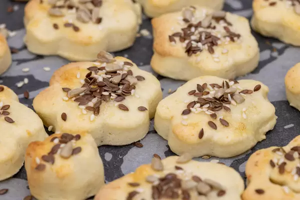 Flax Sunflower and Sesame Seeds on the round dough cookies