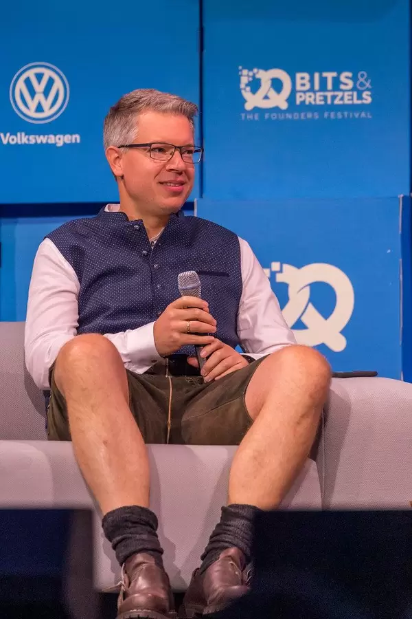 Frank Thelen im Talk auf der Bits&Pretzels Bühne