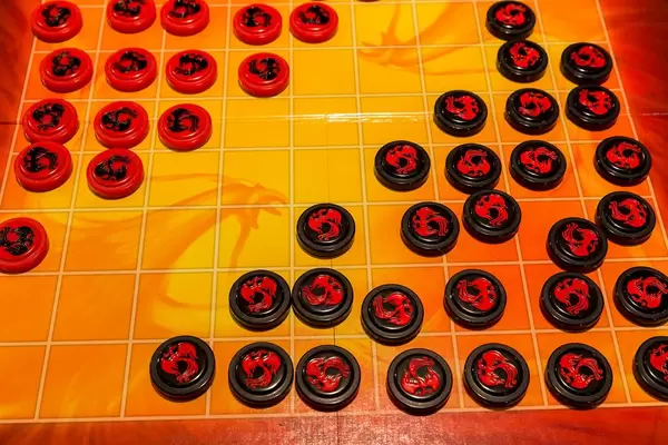 Fred Horn Fenix Brettspiel top view