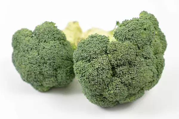 Fresh-Broccoli-on-the-white-background.jpg