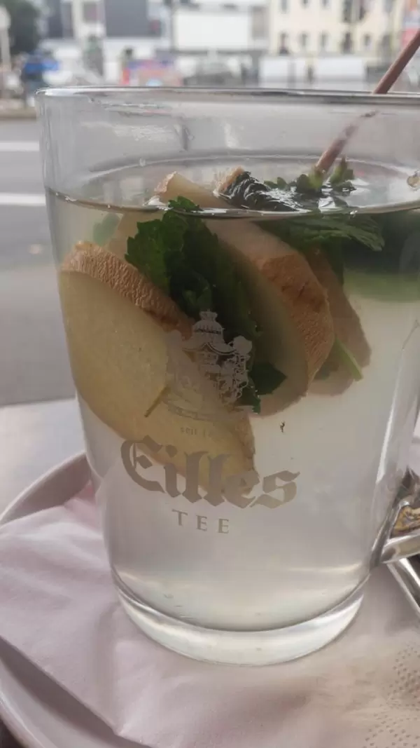 Fresh ginger-mint tea