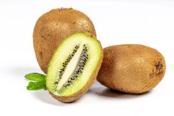 Fresh ripe kiwis on a white background (Flip 2020)