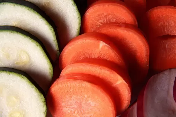 Fresh vegetable slices