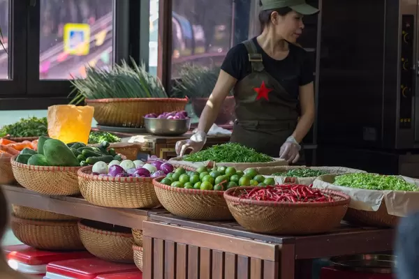 Fresh vegetables at Vietnamese Bánh mì fast food stand at Danilovsky Market in Moscow
