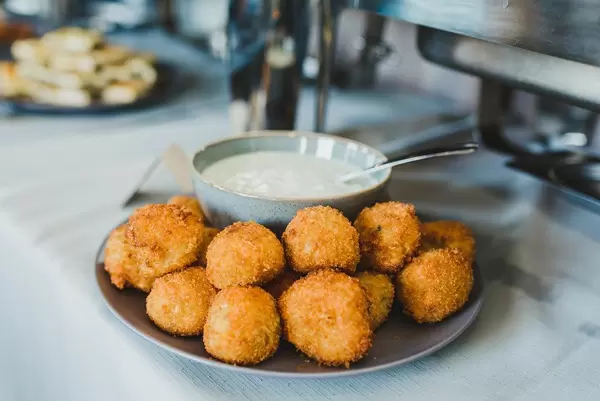 Fried Cheese Balls Served With Mayo Sauce