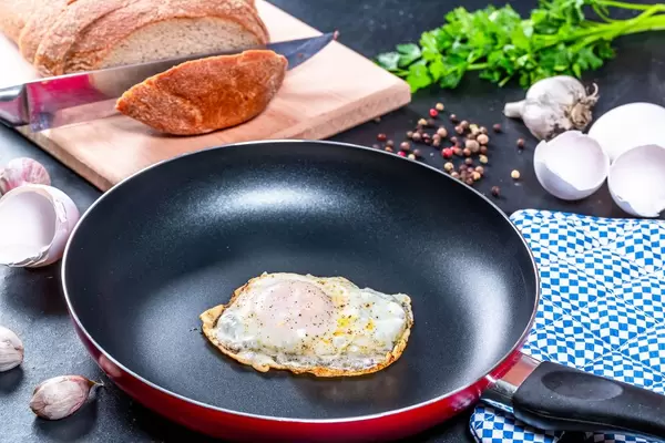 Fried eggs is a most popular food for breakfast