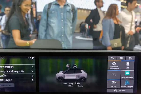 Front view of large front display settings mode in Honda-e