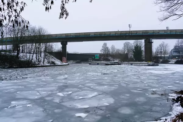 Frozen pocket of Elbe river in Hamburg with ice floes