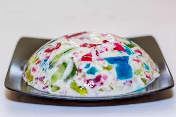 Fruit dairy multi-colored jelly