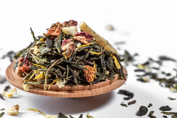 Fruit green tea with strawberry and banana fruits