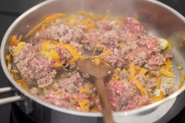 Frying Minced Meat in the frying pan