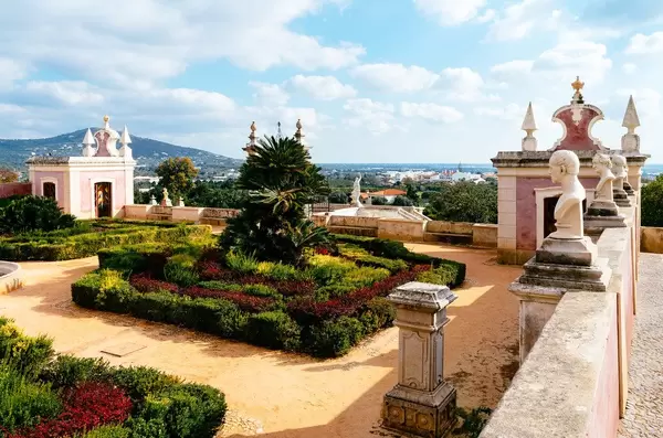 Garden view in luxury hotel Pousada Palácio Estói (Flip 2019)