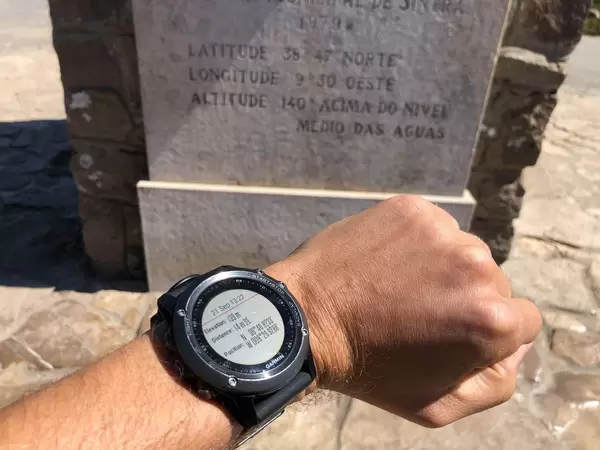 Garmin Smartwatch am Cabo da Roca mit Koordinaten
