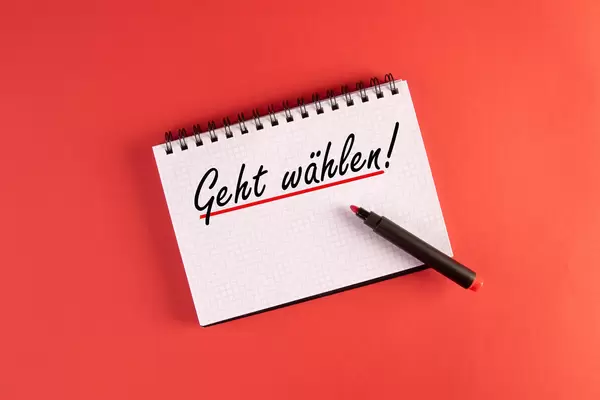 Geht wählen in Notizbuch geschrieben