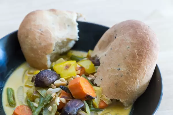 Gelbes Curry mit Ofengemüse von Hellofresh